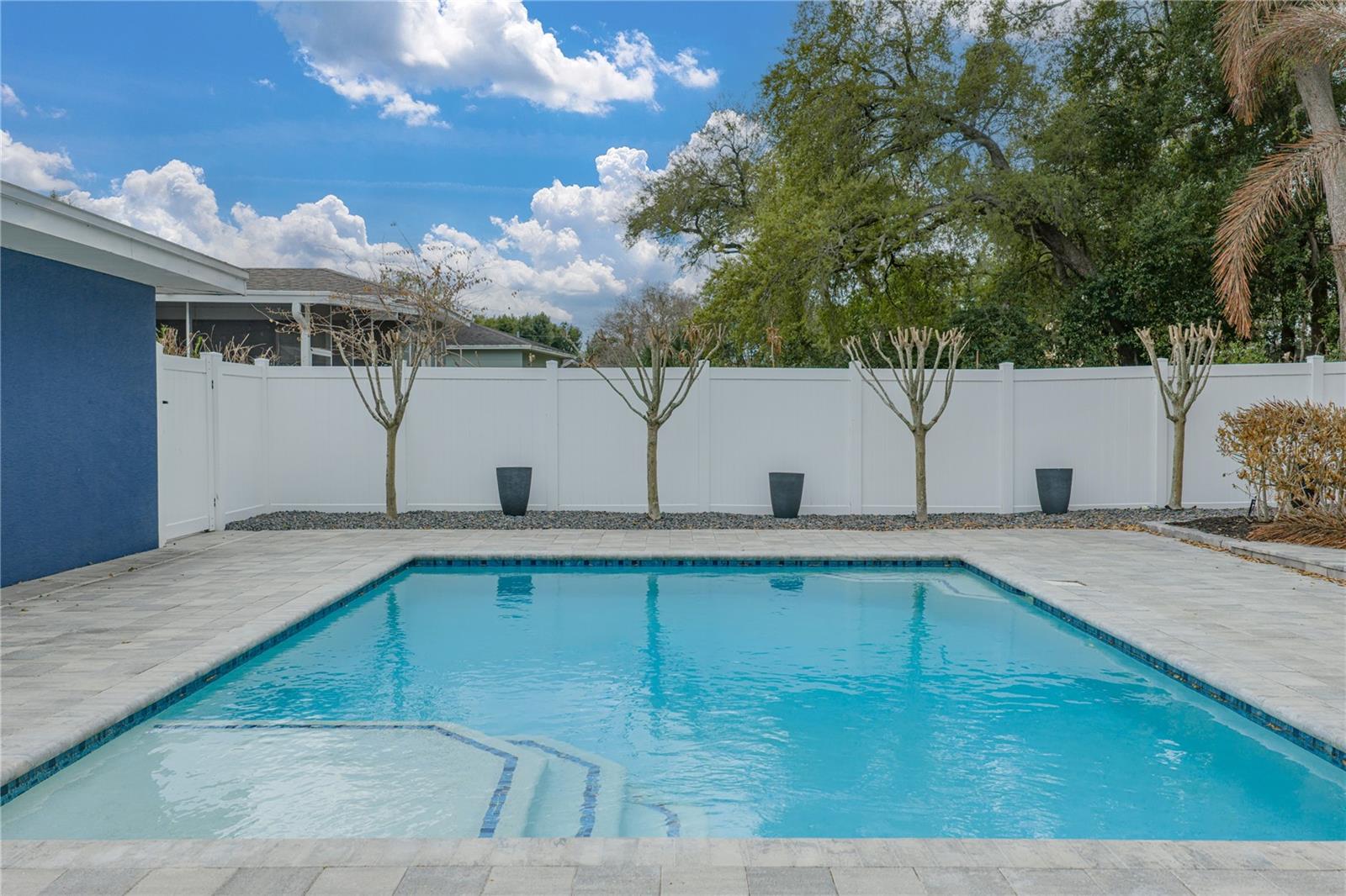 Image 48 of 69 For 1001 Euclid Avenue