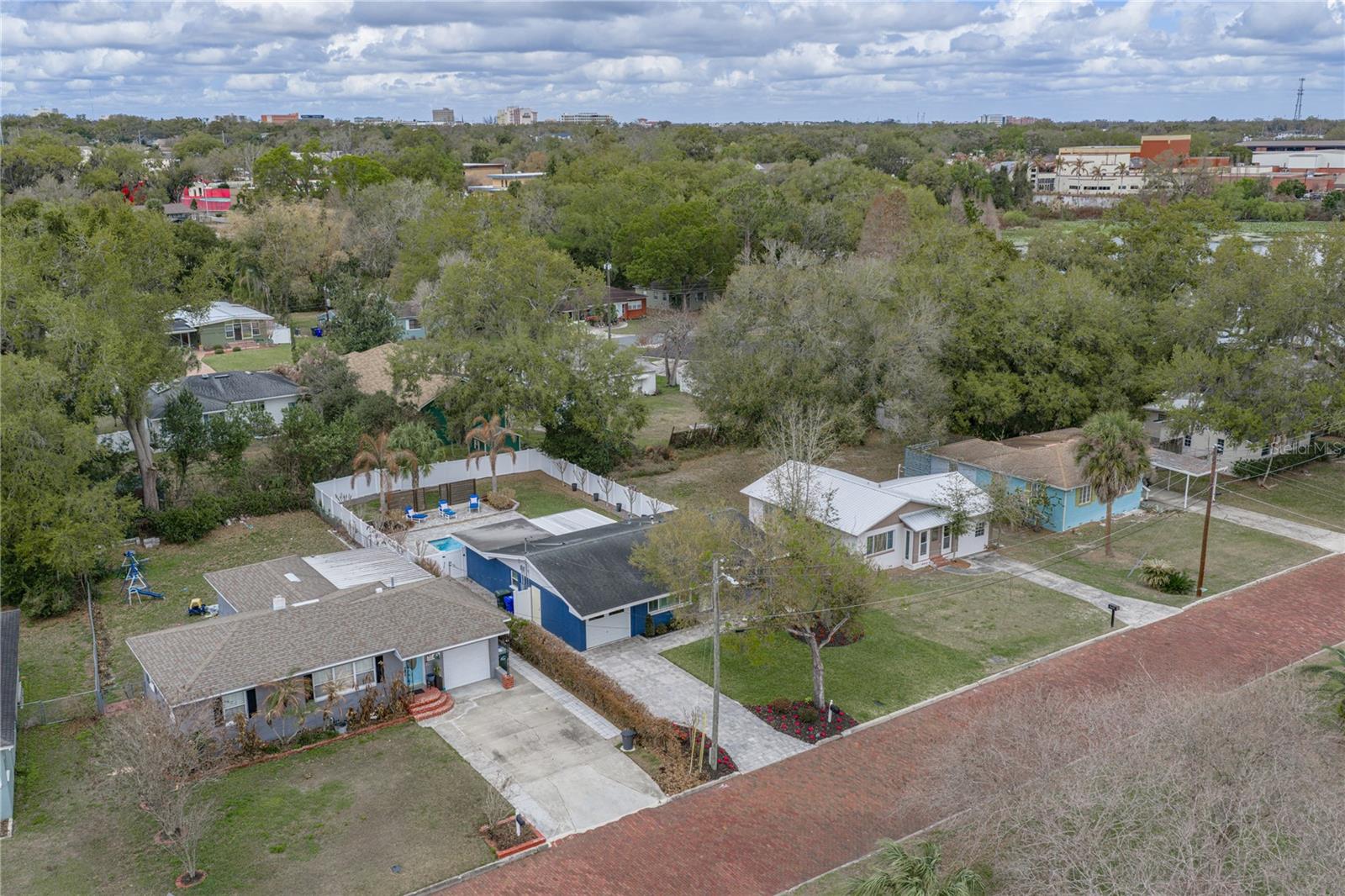 Image 61 of 69 For 1001 Euclid Avenue