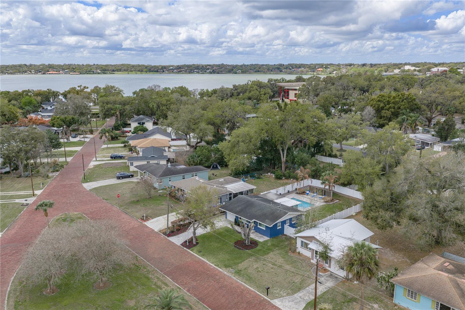 Image 64 of 69 For 1001 Euclid Avenue