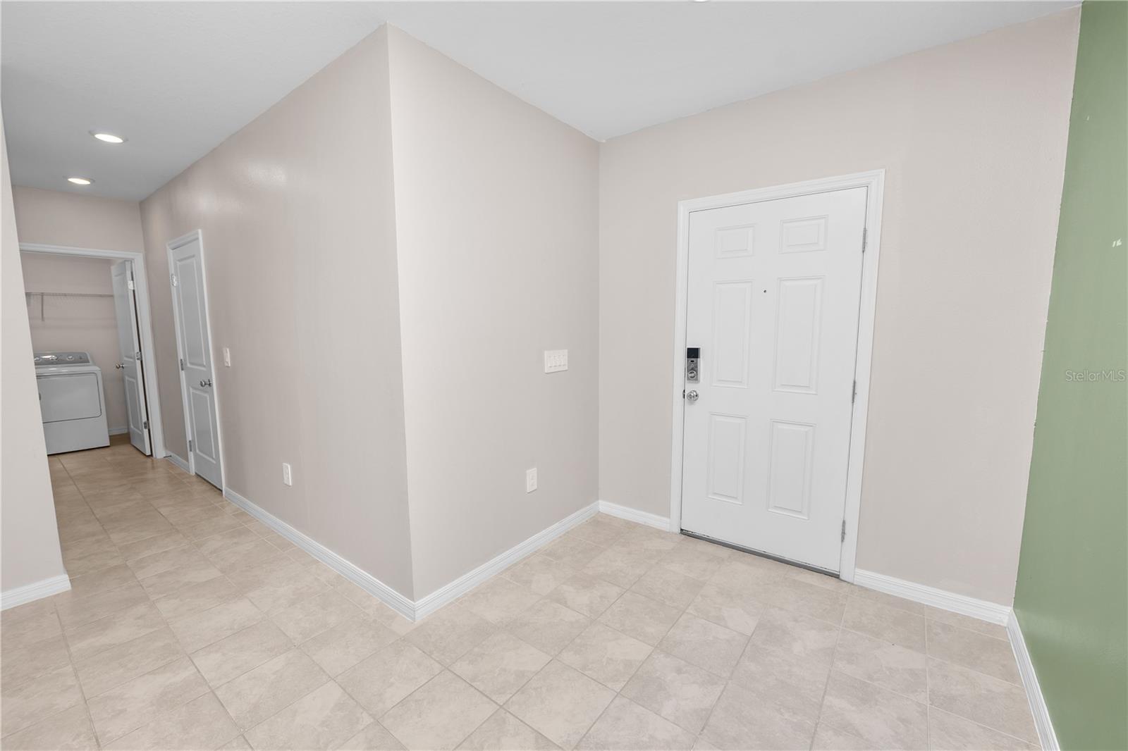 Image 10 of 53 For 326 Wayland Drive