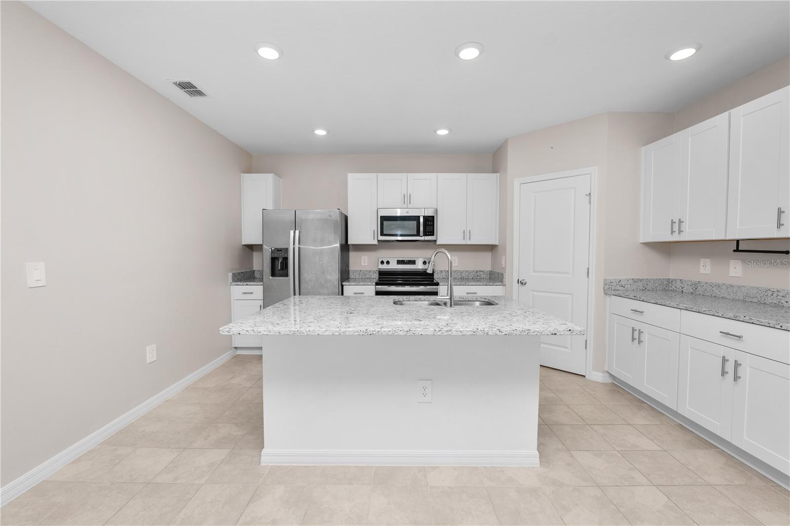 Image 12 of 53 For 326 Wayland Drive