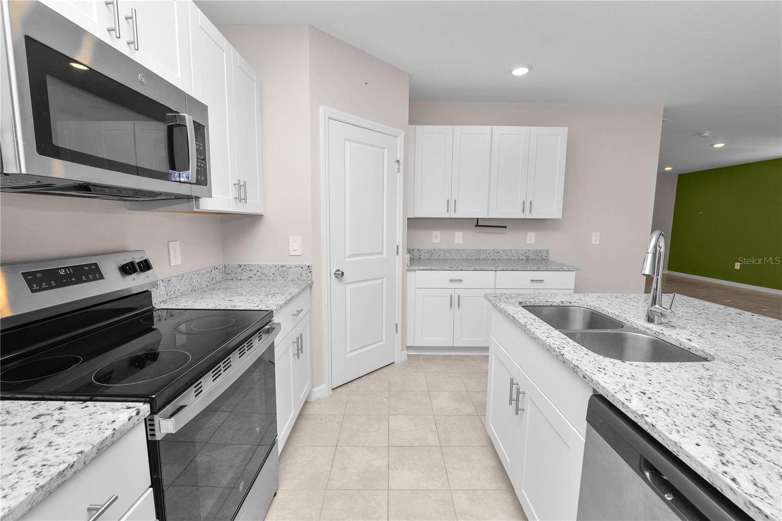 Image 16 of 53 For 326 Wayland Drive