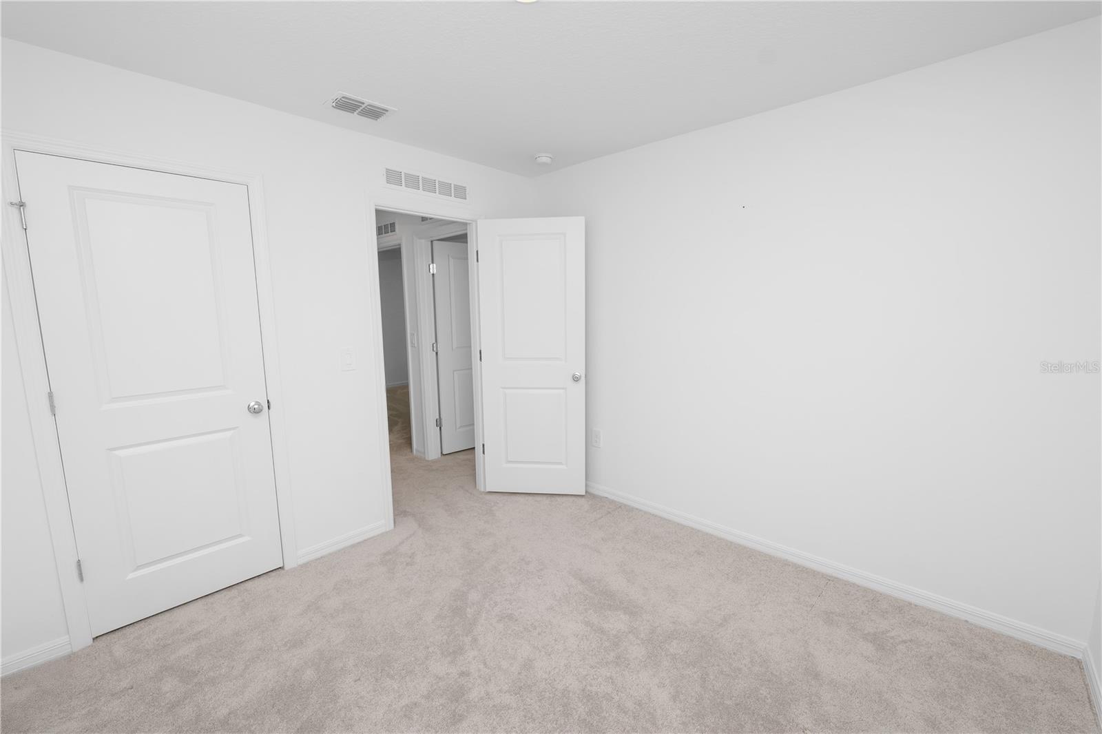 Image 19 of 53 For 326 Wayland Drive