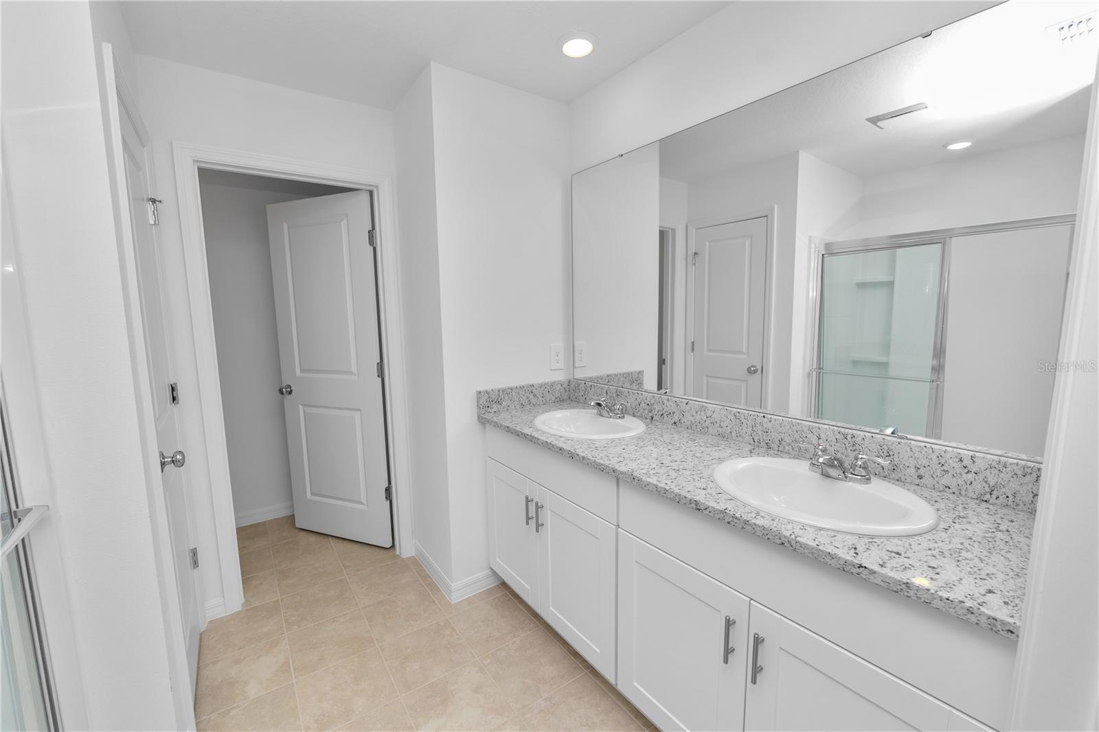 Image 32 of 53 For 326 Wayland Drive