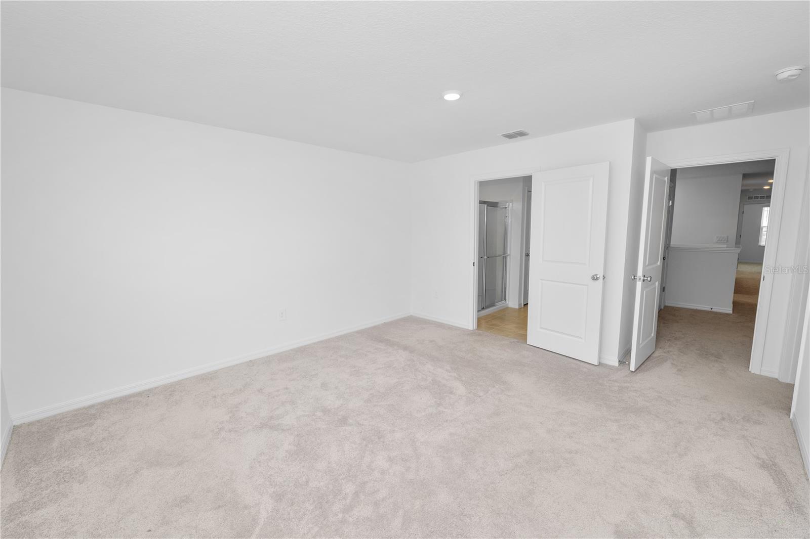 Image 35 of 53 For 326 Wayland Drive