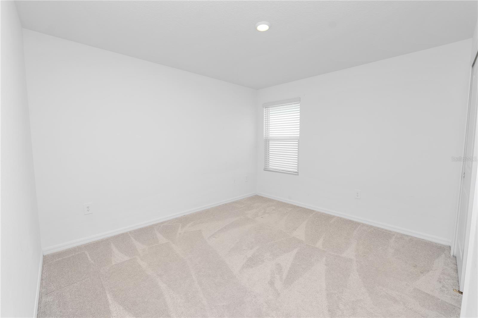 Image 37 of 53 For 326 Wayland Drive