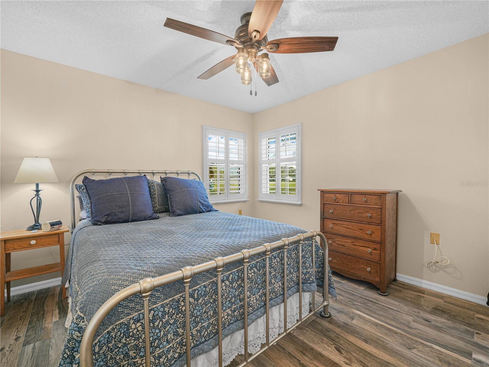 Image 17 of 27 For 6093 Seagull Lane