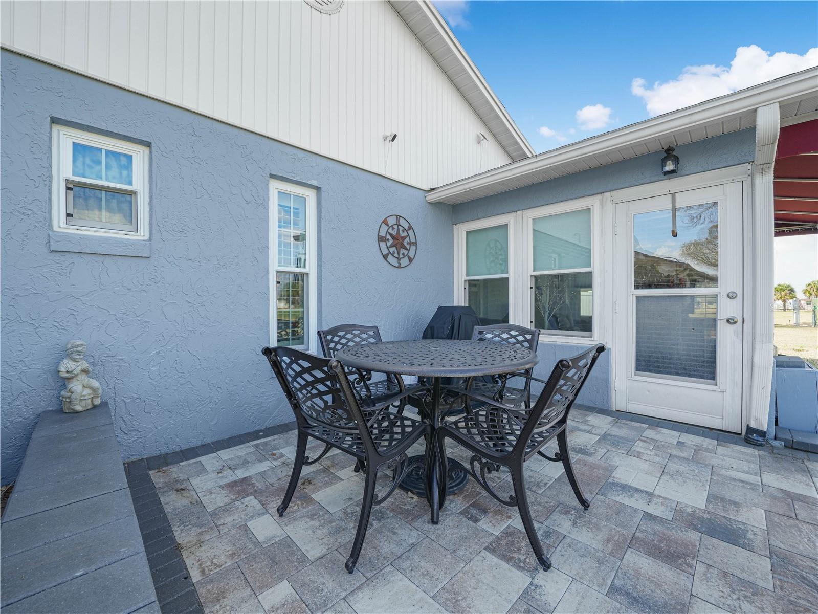 Image 23 of 27 For 6093 Seagull Lane