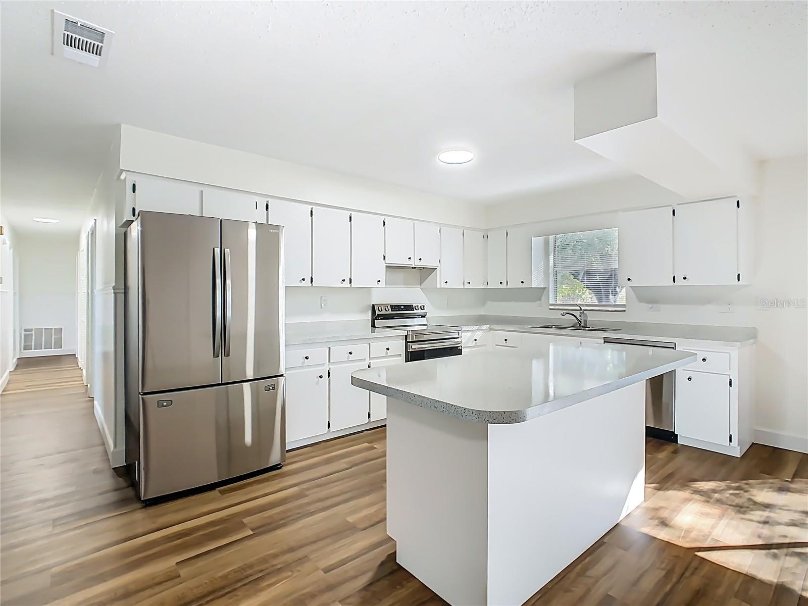 Image 11 of 47 For 6129 Green Road