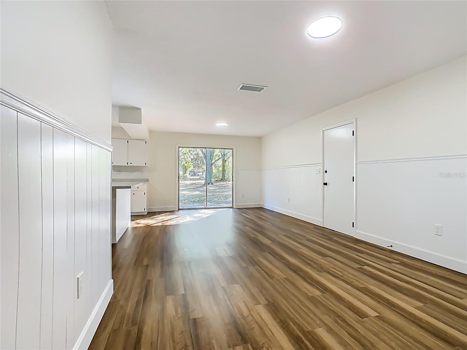 Image 8 of 47 For 6129 Green Road