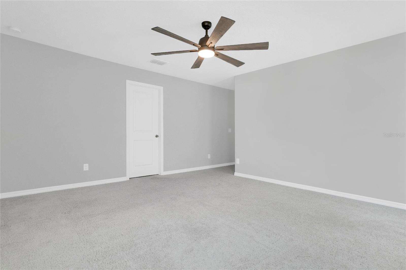 Image 14 of 28 For 17049 Seville Orange Road