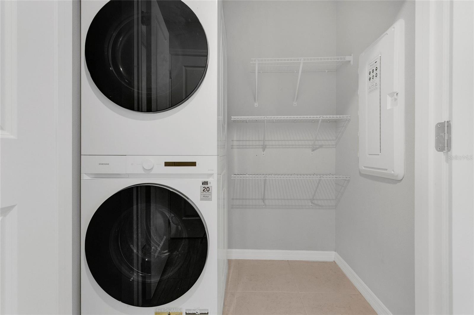 Image 25 of 28 For 17049 Seville Orange Road