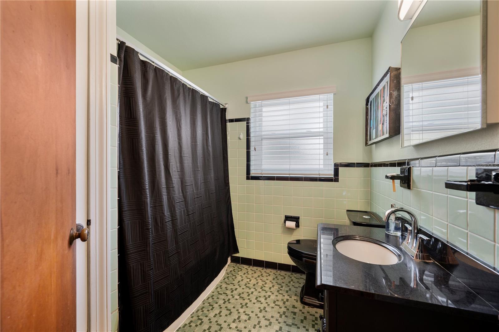 Image 13 of 34 For 2115 Eden Parkway