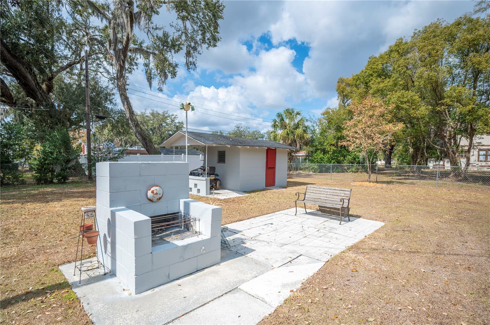 Image 23 of 34 For 2115 Eden Parkway