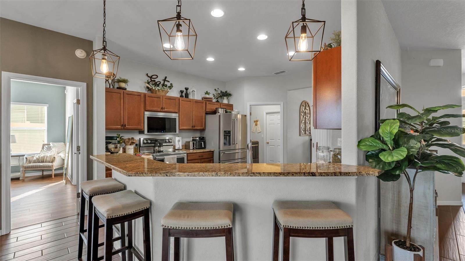 Image 18 of 55 For 2821 Sheldon Street