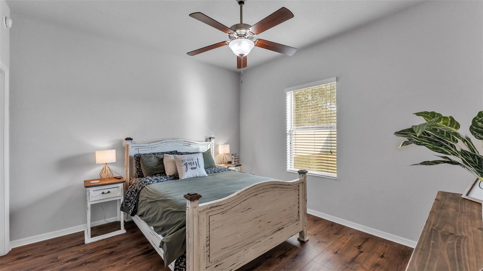 Image 38 of 55 For 2821 Sheldon Street