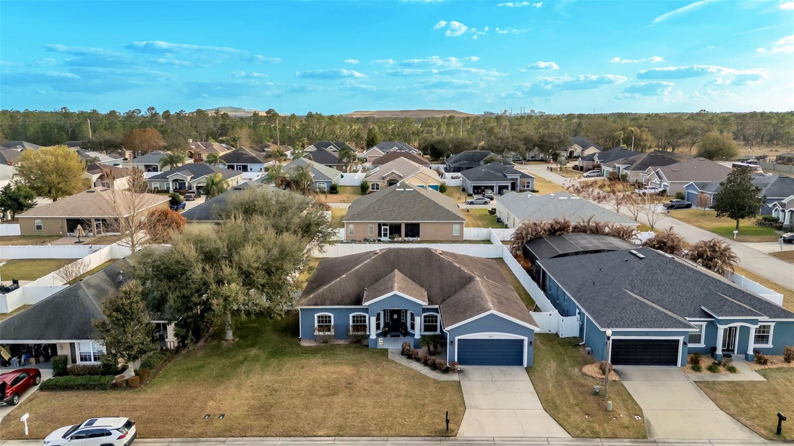 Image 5 of 55 For 2821 Sheldon Street