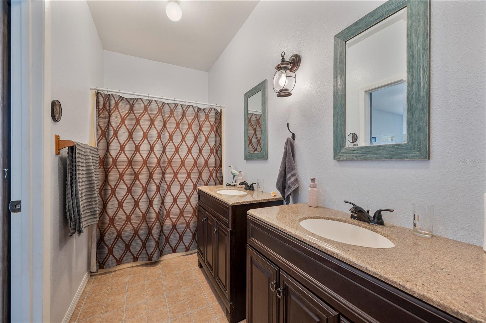 Image 13 of 23 For 516 Mimosa Avenue