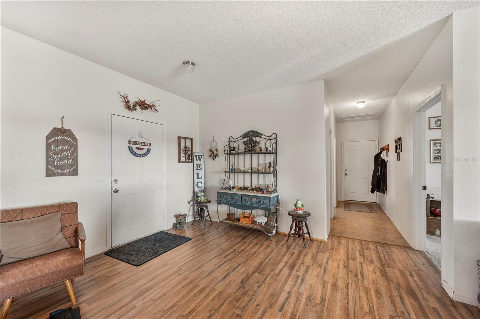 Image 7 of 23 For 516 Mimosa Avenue