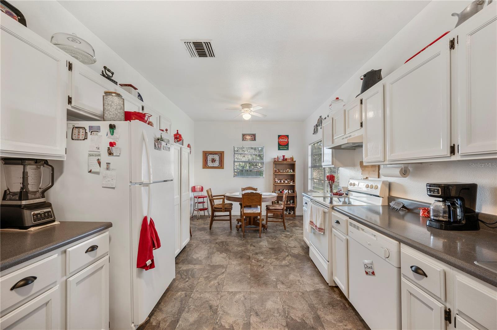 Image 8 of 23 For 516 Mimosa Avenue