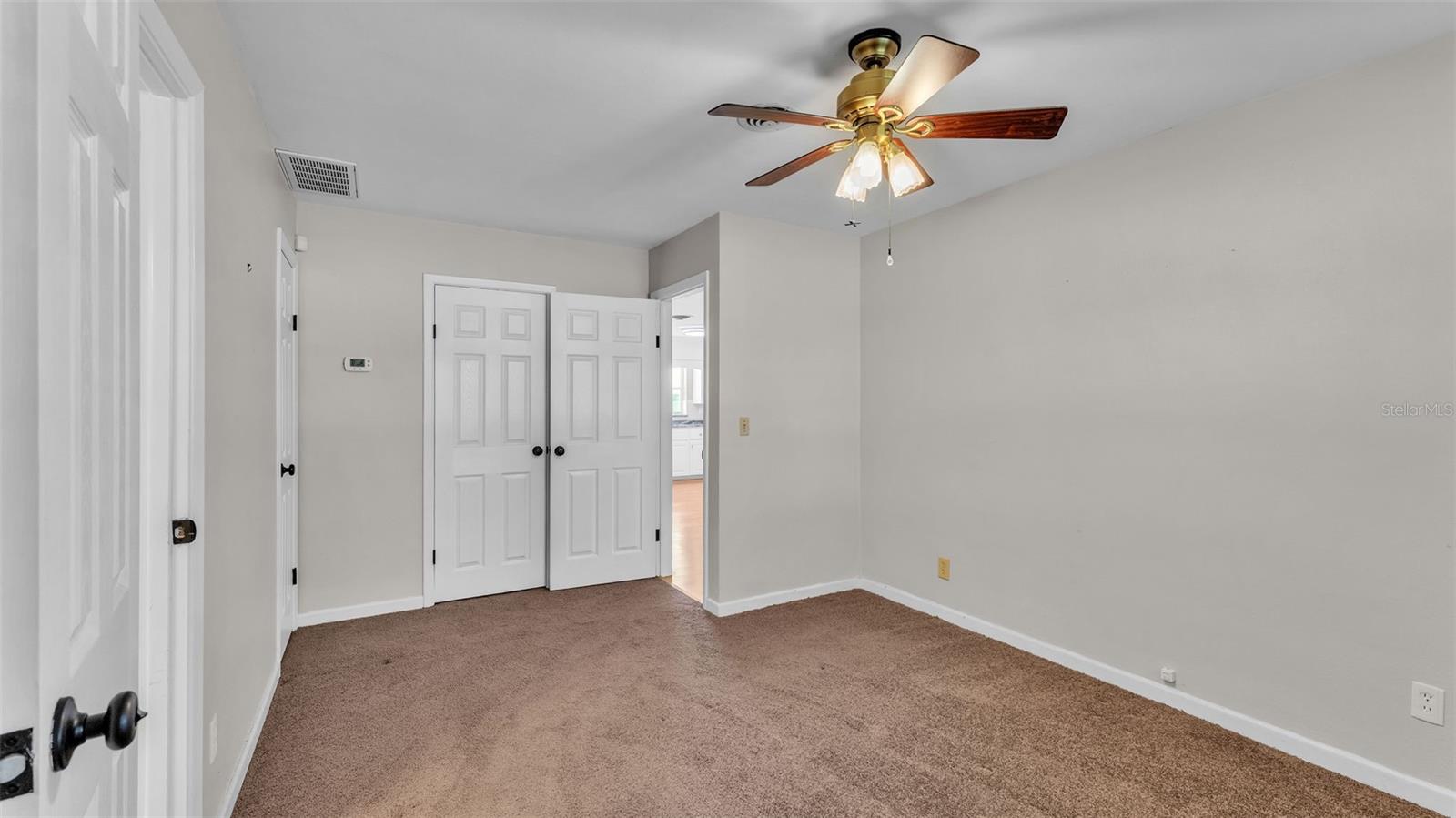 Image 23 of 58 For 274 Paradise Island Drive