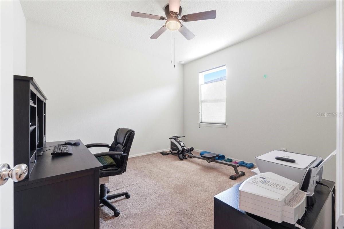 Image 11 of 40 For 8662 Rindge Road