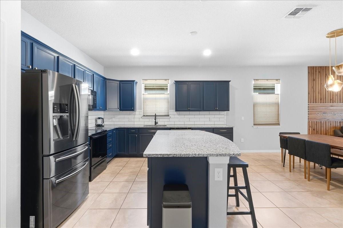 Image 14 of 40 For 8662 Rindge Road