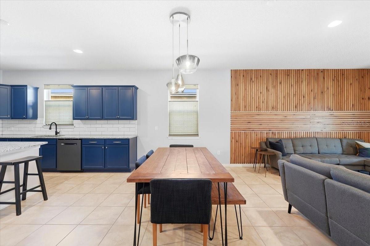 Image 18 of 40 For 8662 Rindge Road