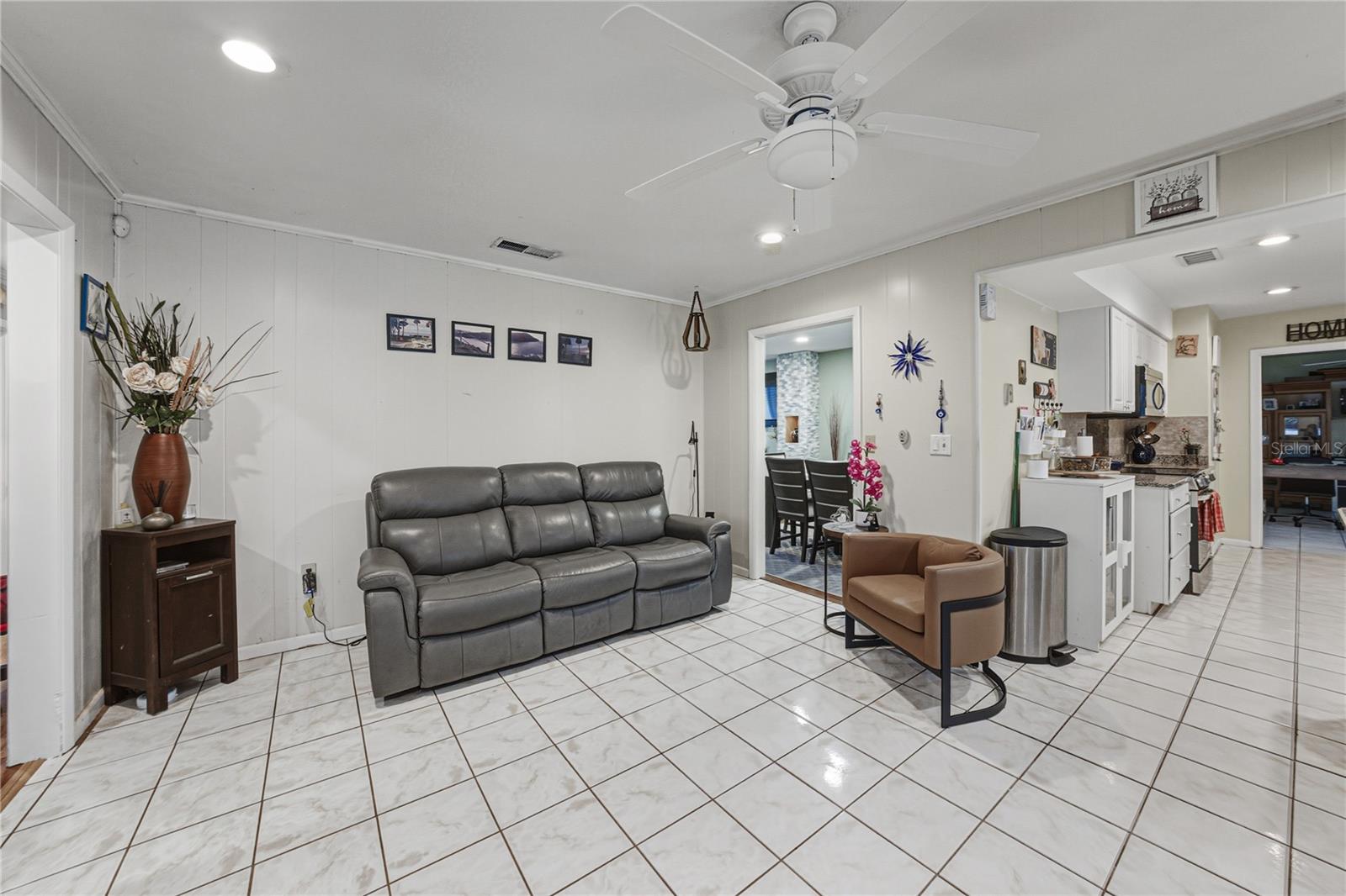 Image 23 of 61 For 405 Lake Ned Road