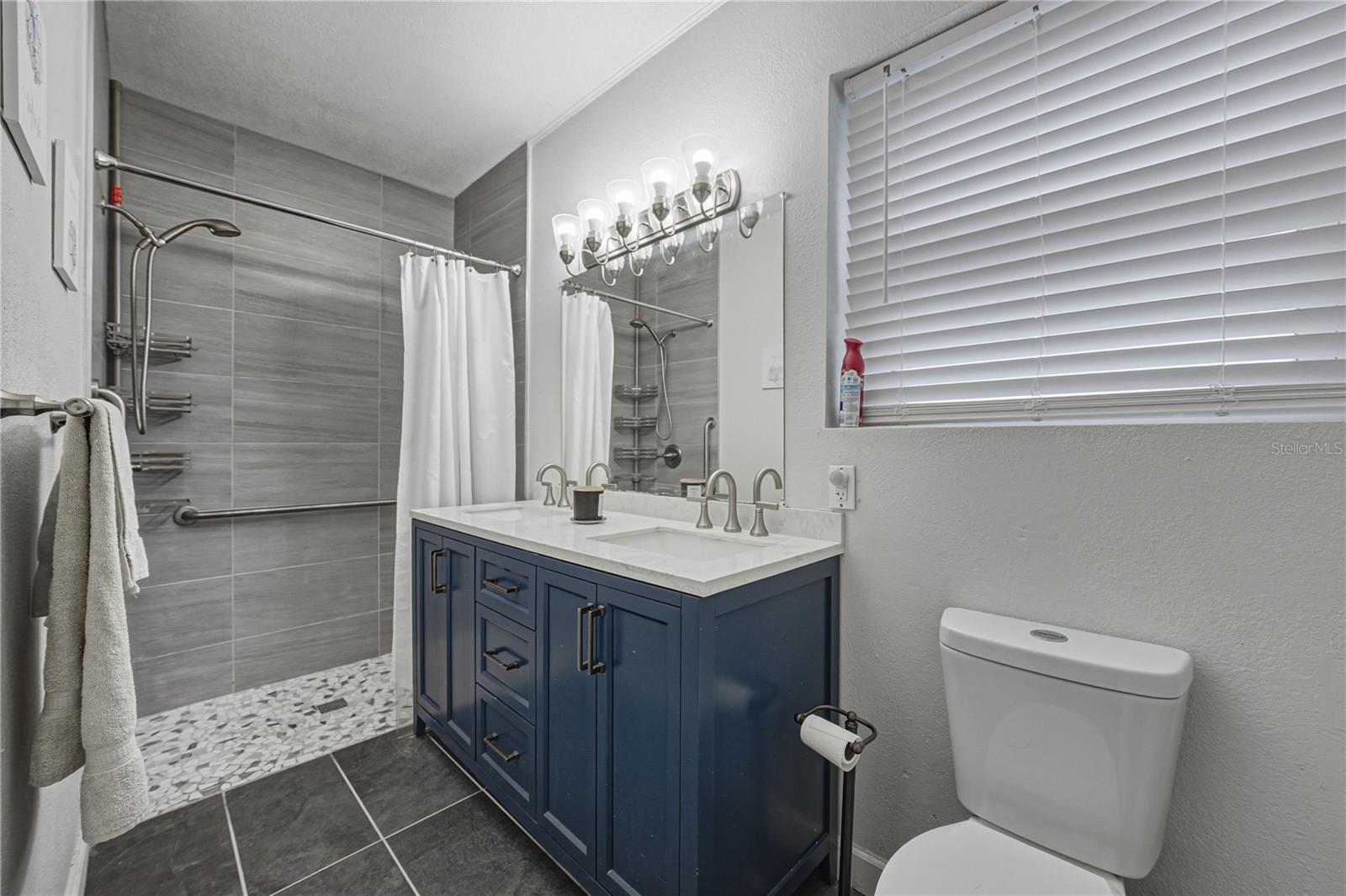 Image 39 of 61 For 405 Lake Ned Road