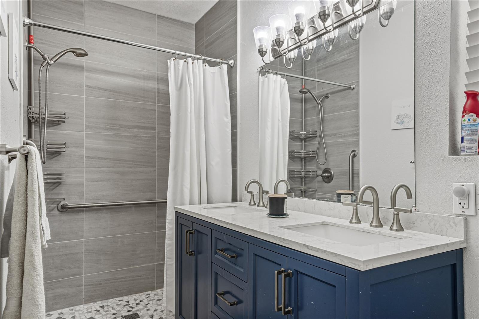 Image 40 of 61 For 405 Lake Ned Road