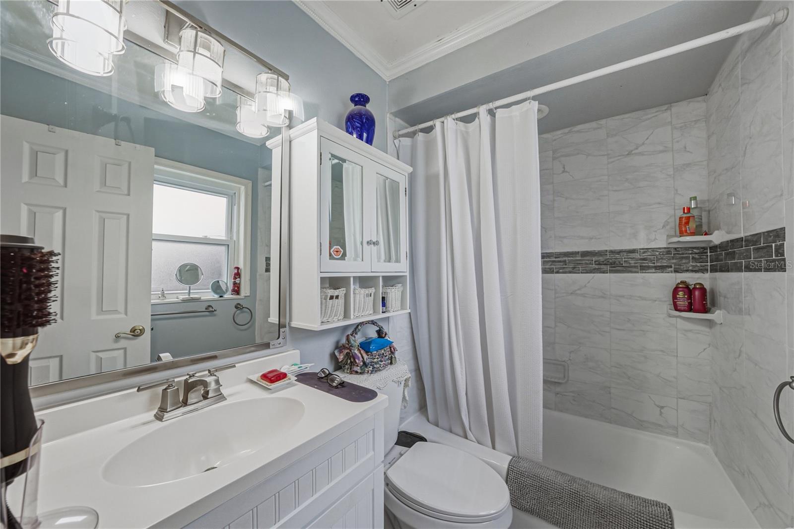 Image 46 of 61 For 405 Lake Ned Road