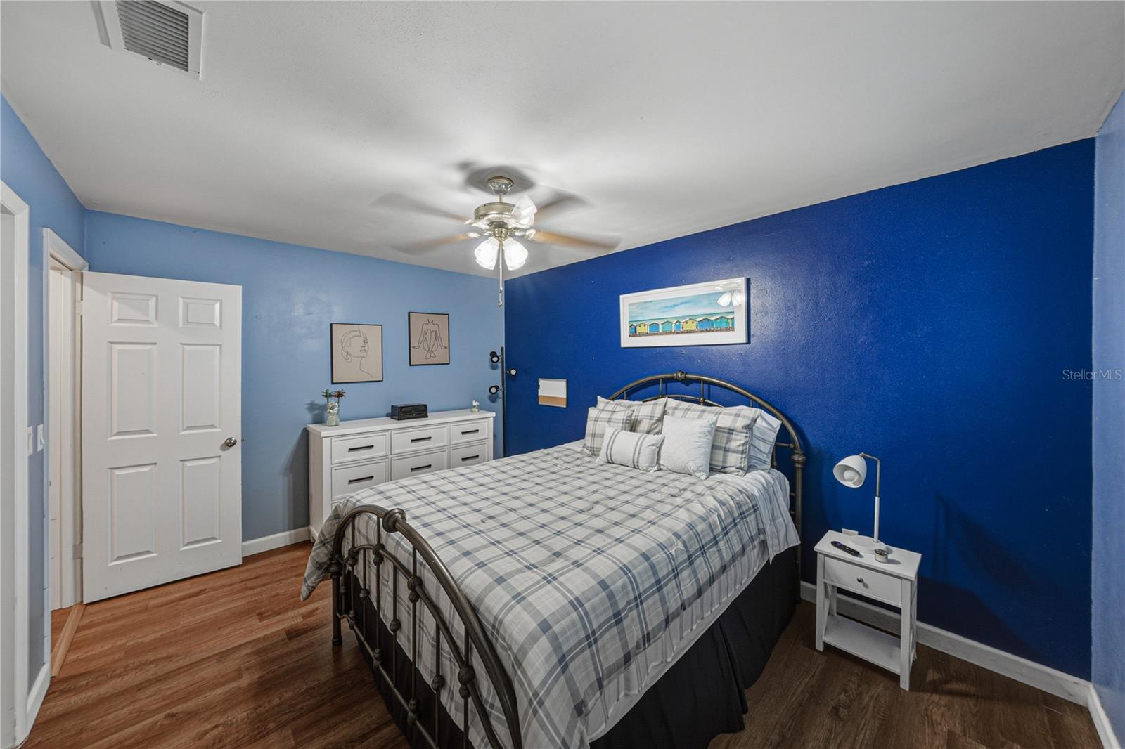 Image 53 of 61 For 405 Lake Ned Road