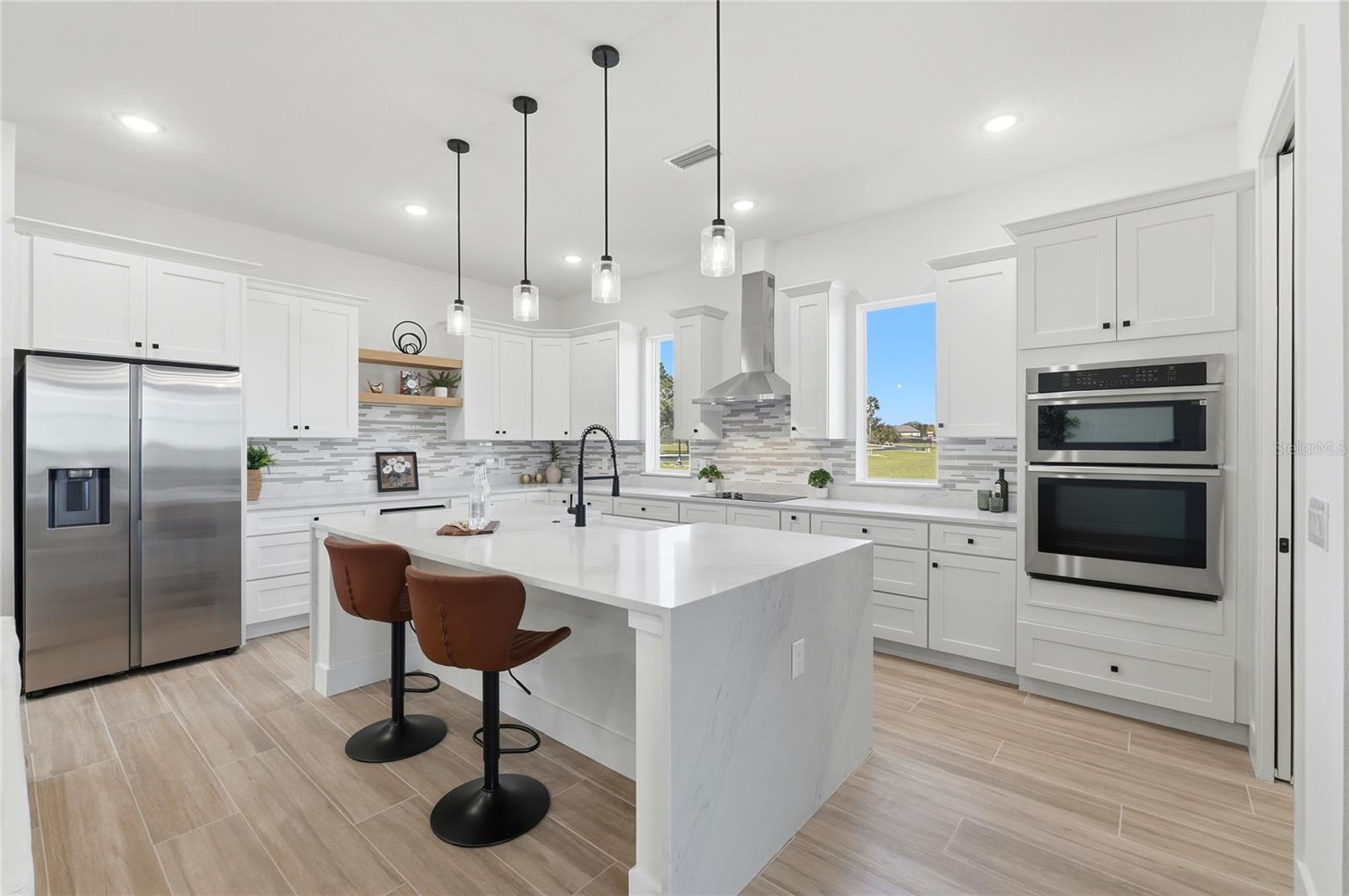 Image 12 of 92 For 336 Caladium Avenue