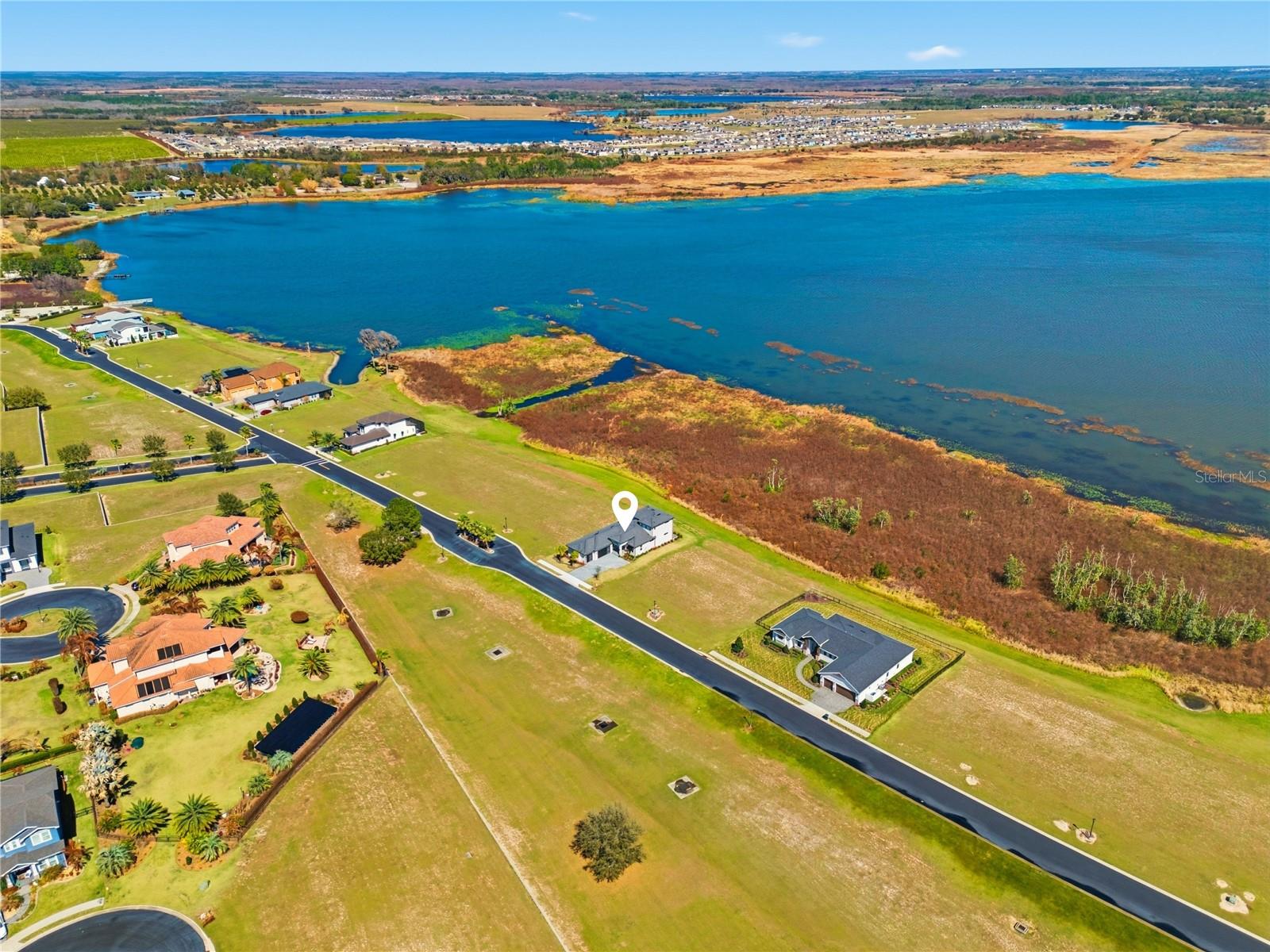 Image 2 of 92 For 336 Caladium Avenue