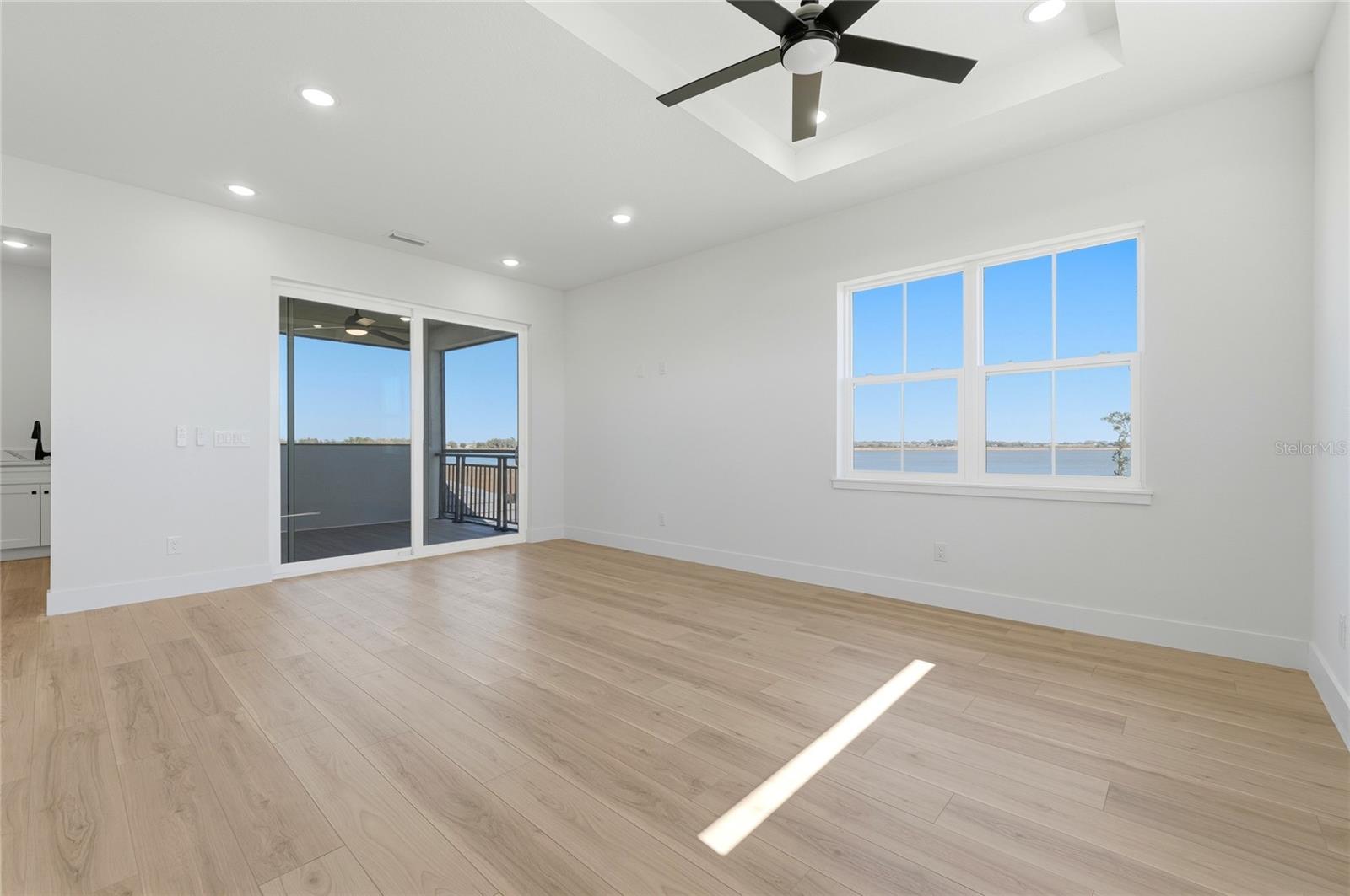 Image 39 of 92 For 336 Caladium Avenue