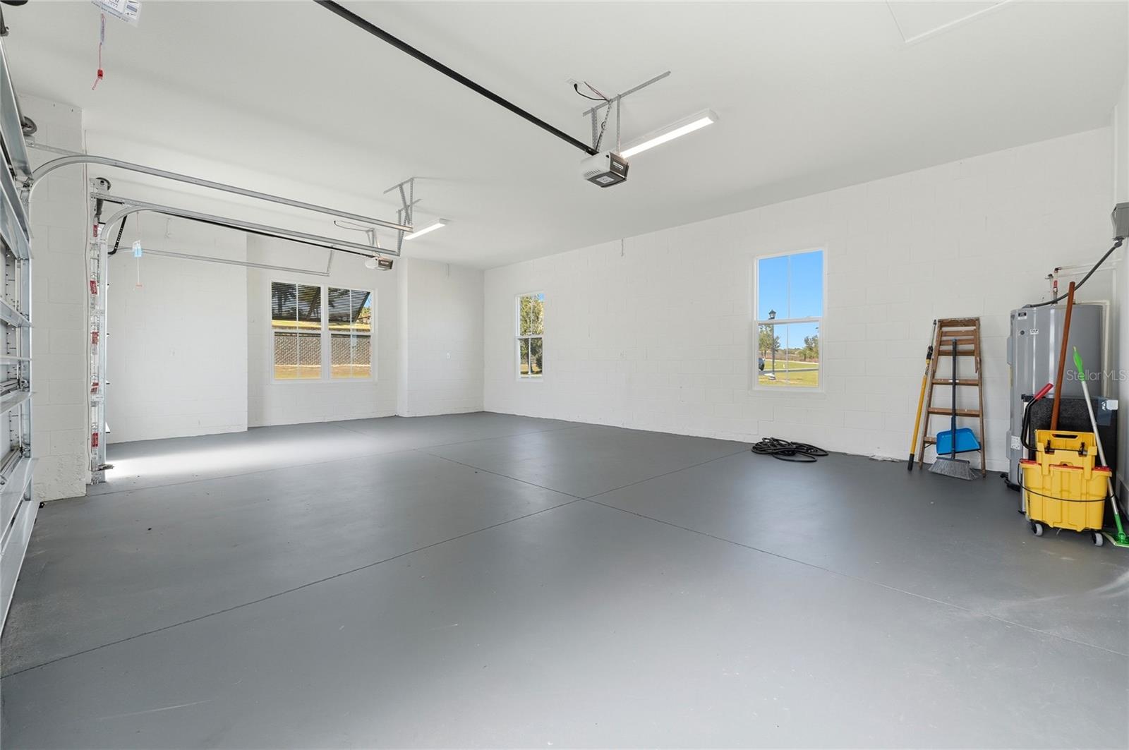 Image 55 of 92 For 336 Caladium Avenue