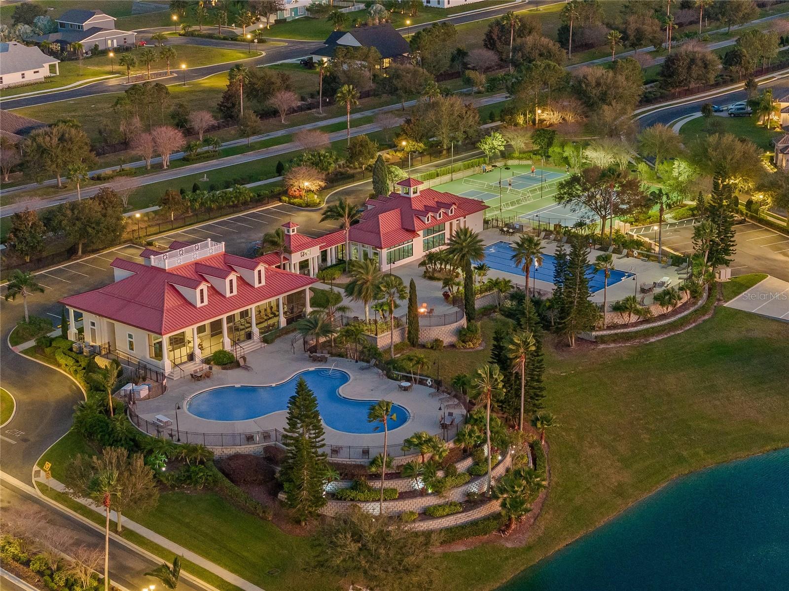 Image 63 of 92 For 336 Caladium Avenue