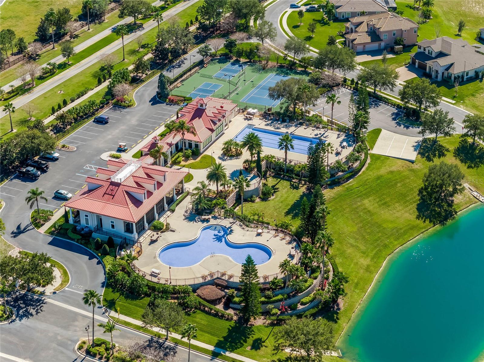 Image 66 of 92 For 336 Caladium Avenue