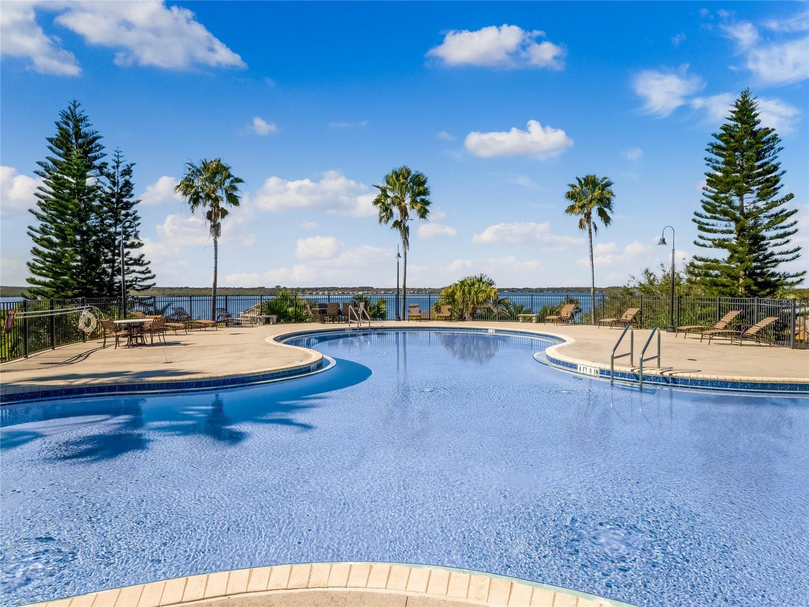 Image 67 of 92 For 336 Caladium Avenue