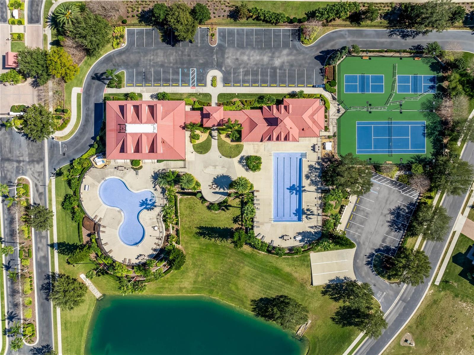 Image 75 of 92 For 336 Caladium Avenue