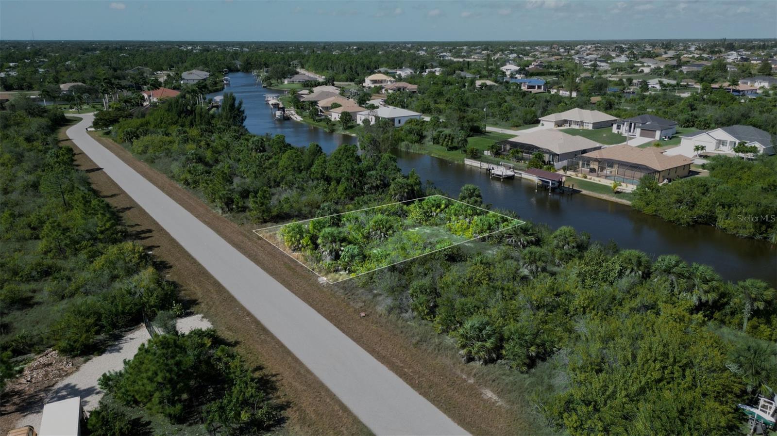 Details for 15480 Aribe Avenue, PORT CHARLOTTE, FL 33981