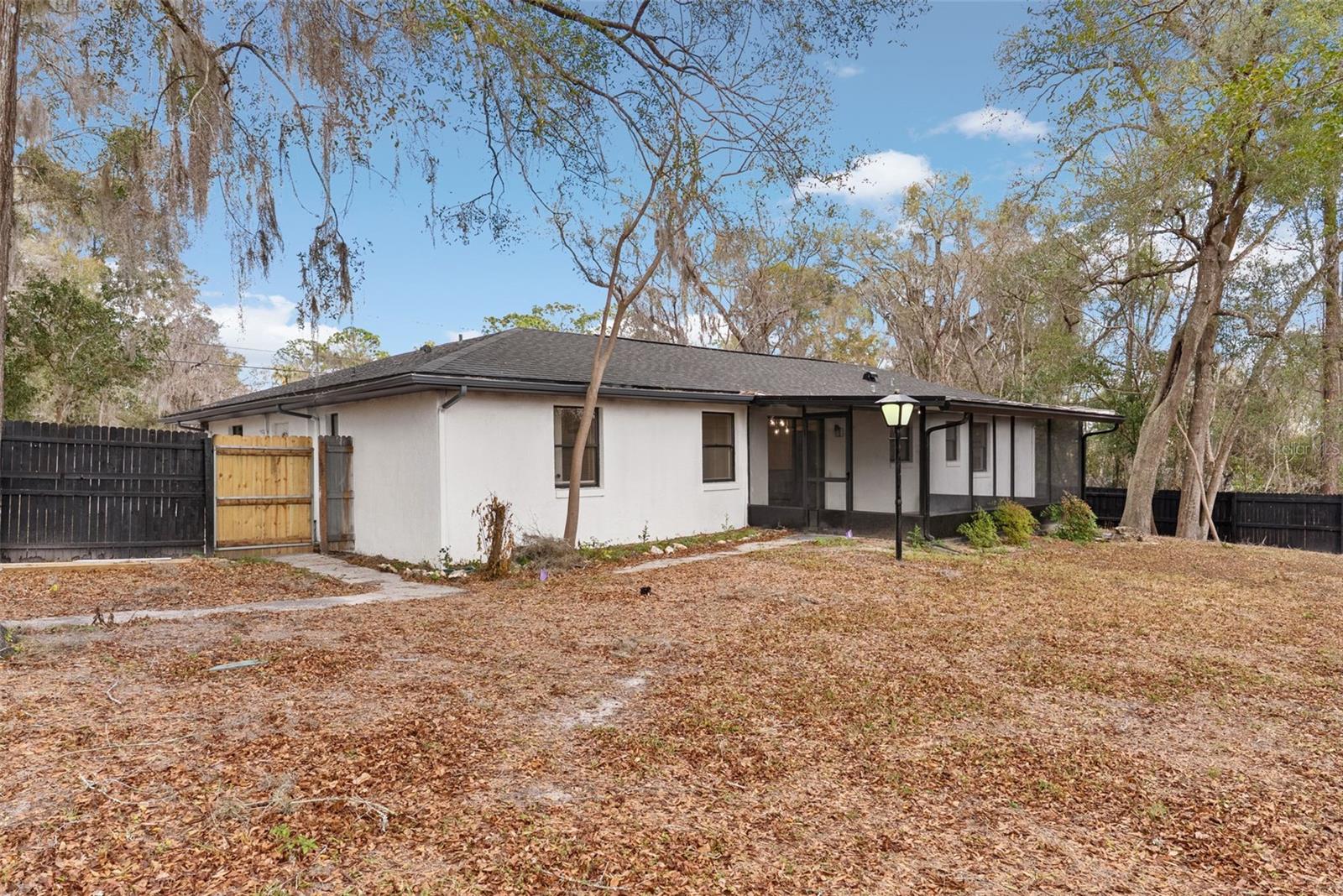 Image 33 of 47 For 6096 6080 Tremont Street