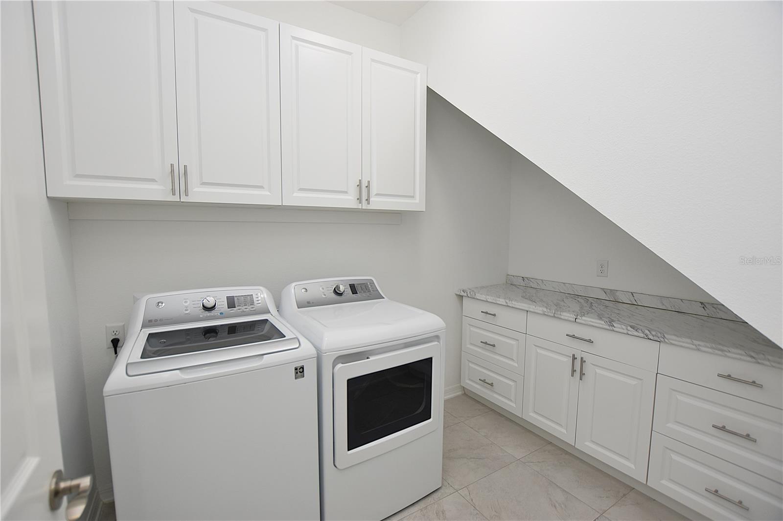 Image 18 of 76 For 3953 Aquilla Drive