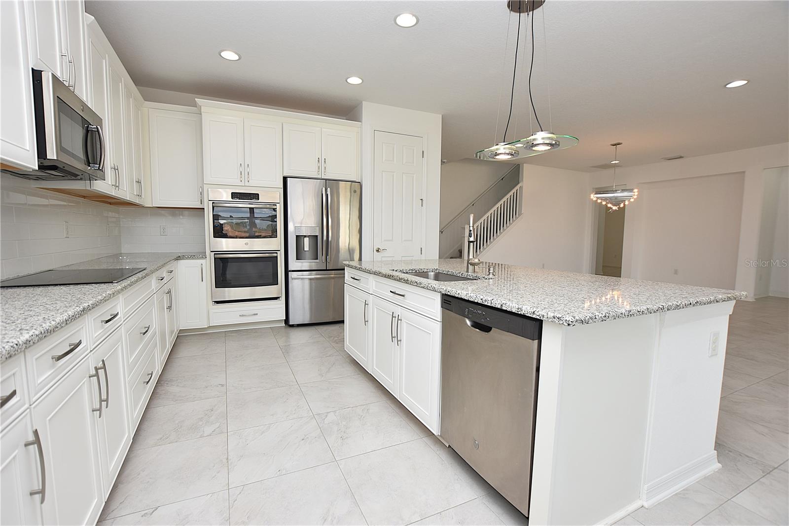 Image 6 of 76 For 3953 Aquilla Drive