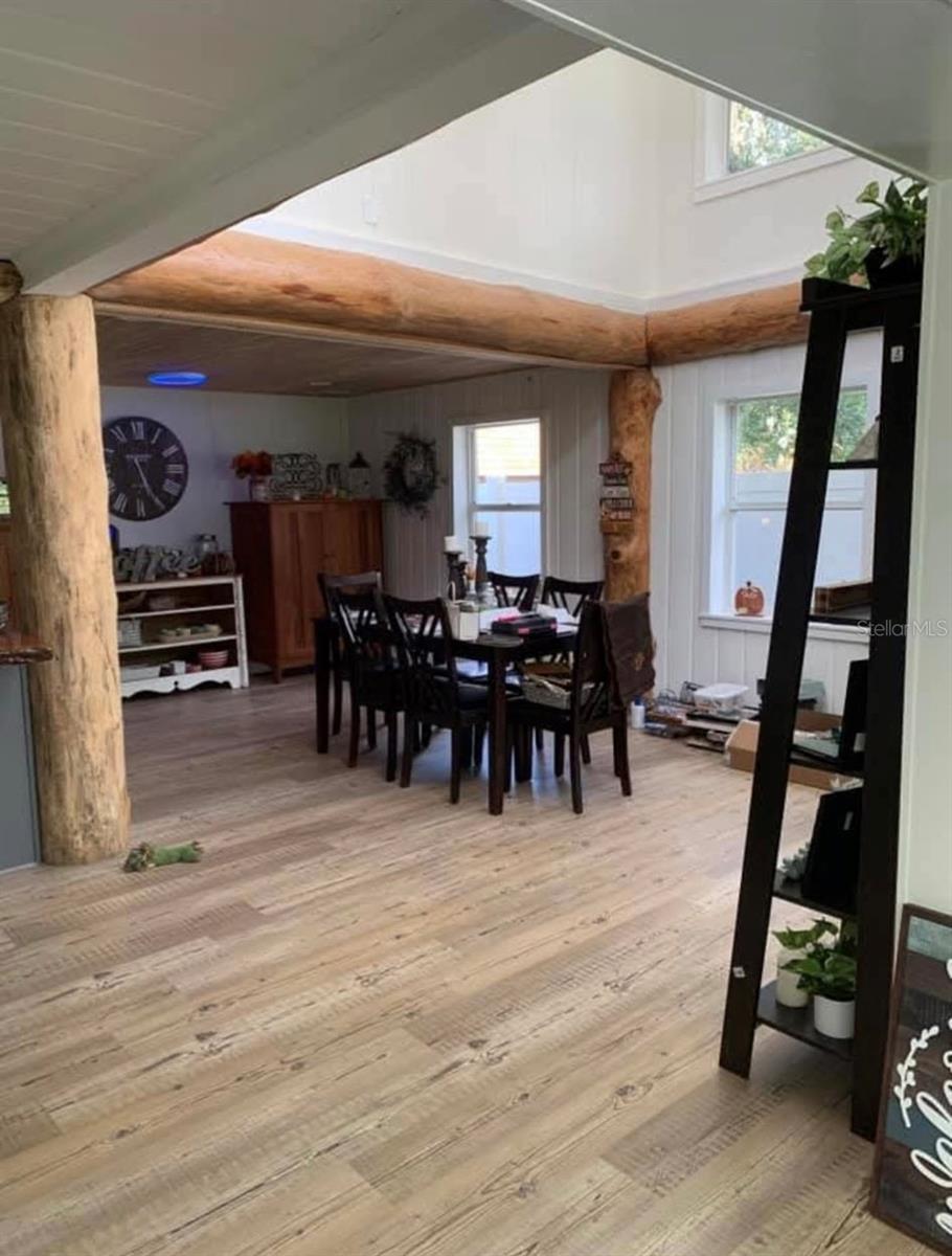 Image 7 of 57 For 961 Drexel Avenue Ne