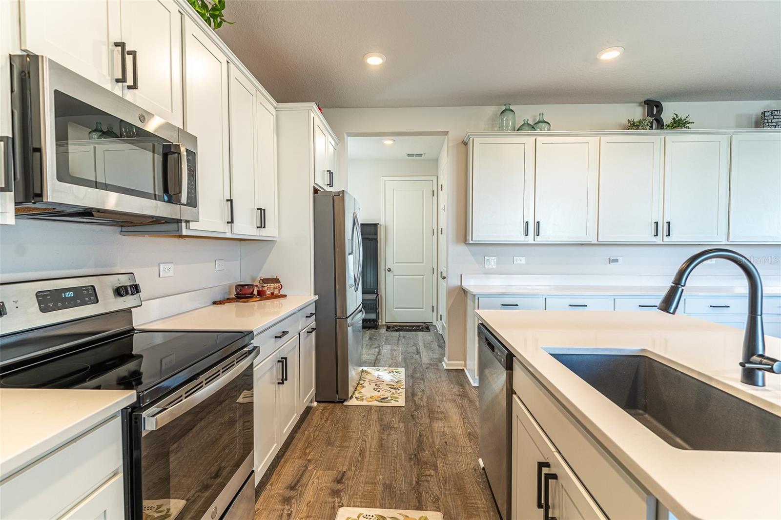 Image 7 of 40 For 1123 Sugarwood Street