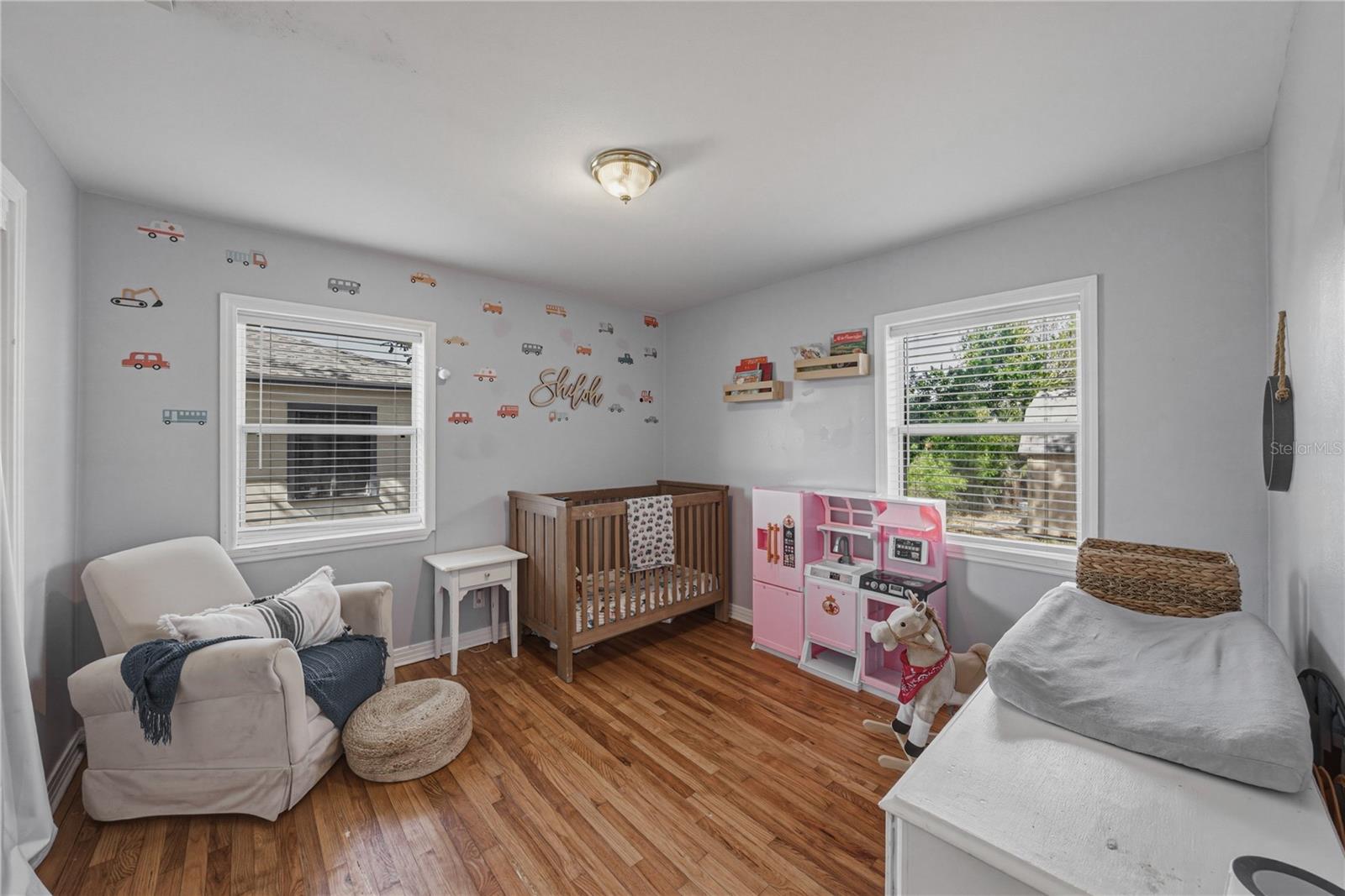 Image 15 of 31 For 2813 59th Avenue N