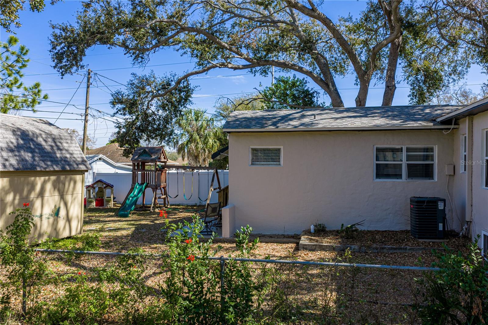 Image 23 of 31 For 2813 59th Avenue N