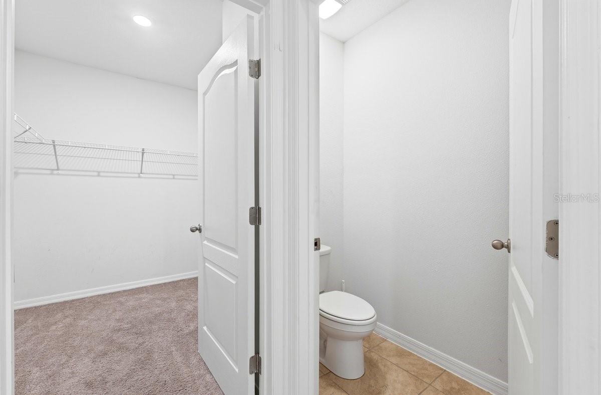 Image 16 of 29 For 920 Summer Glen Drive